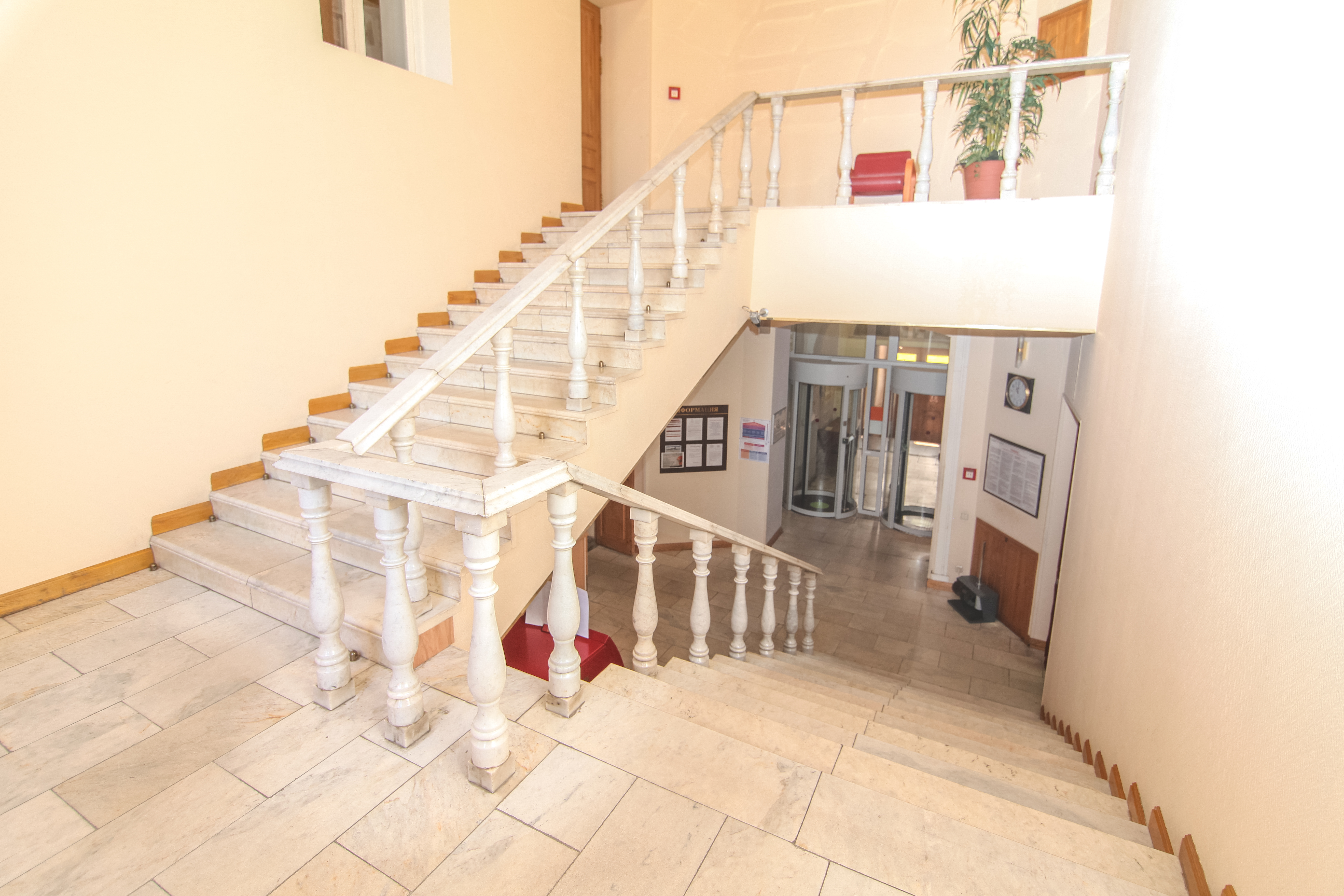 Мраморная лестница конца XIX- начала XX века